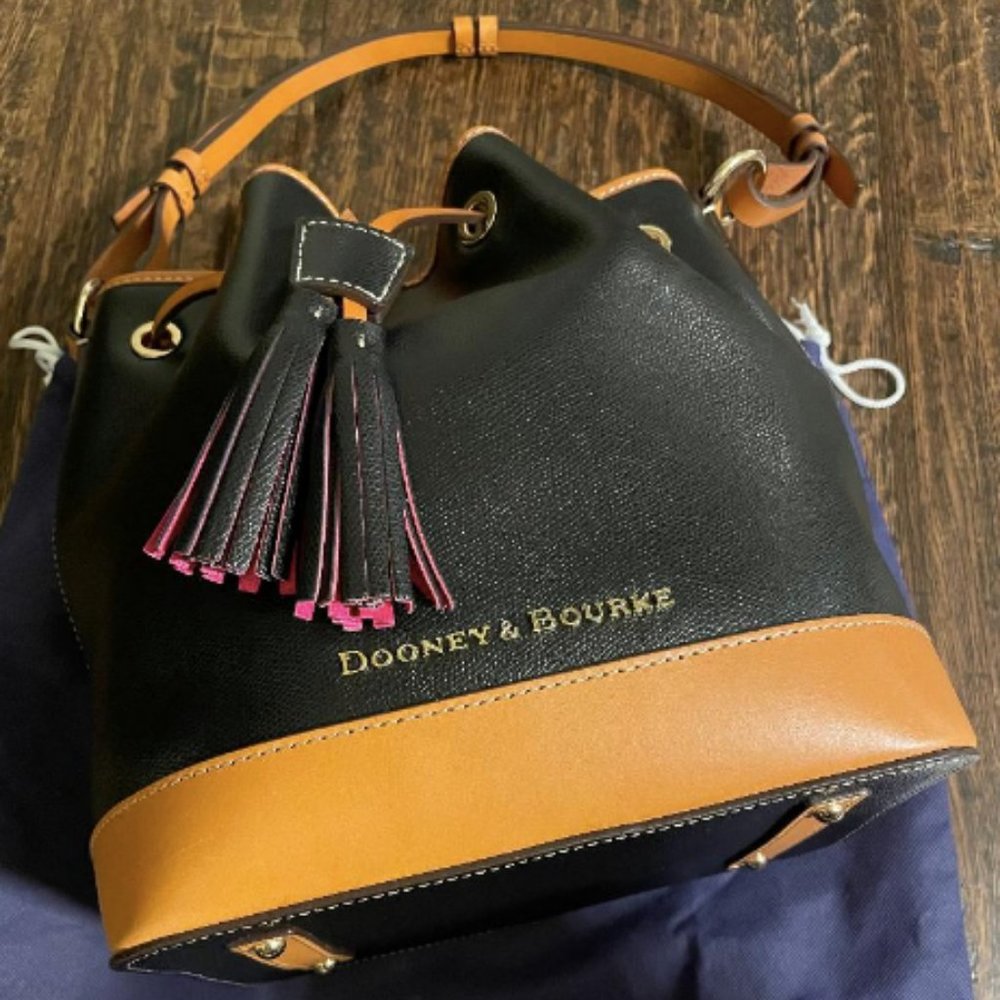 Claremont Drawstring Shoulder Bag - Black